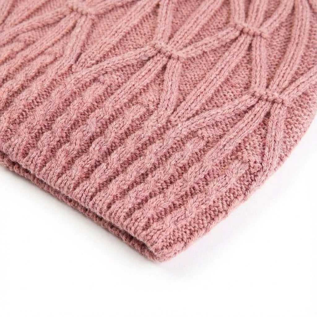 Bonnet Brodée Femme, vue de détail
