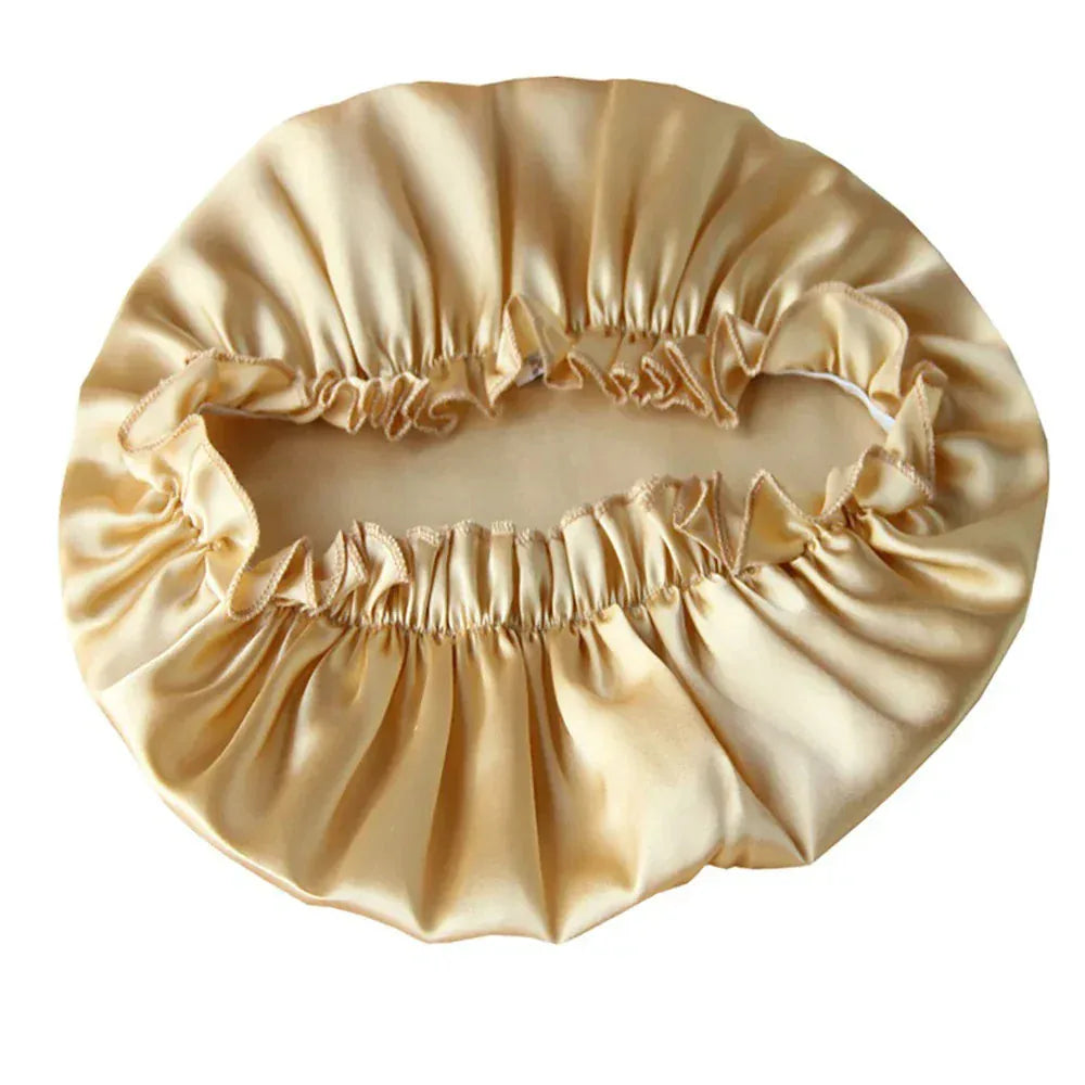 Bonnet de Soie Femme, vue de détail