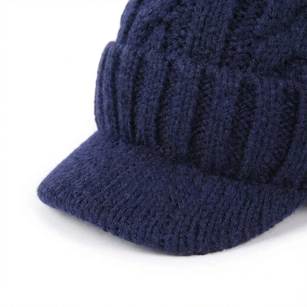Casquette Brodée Hiver, vue de trois-quarts