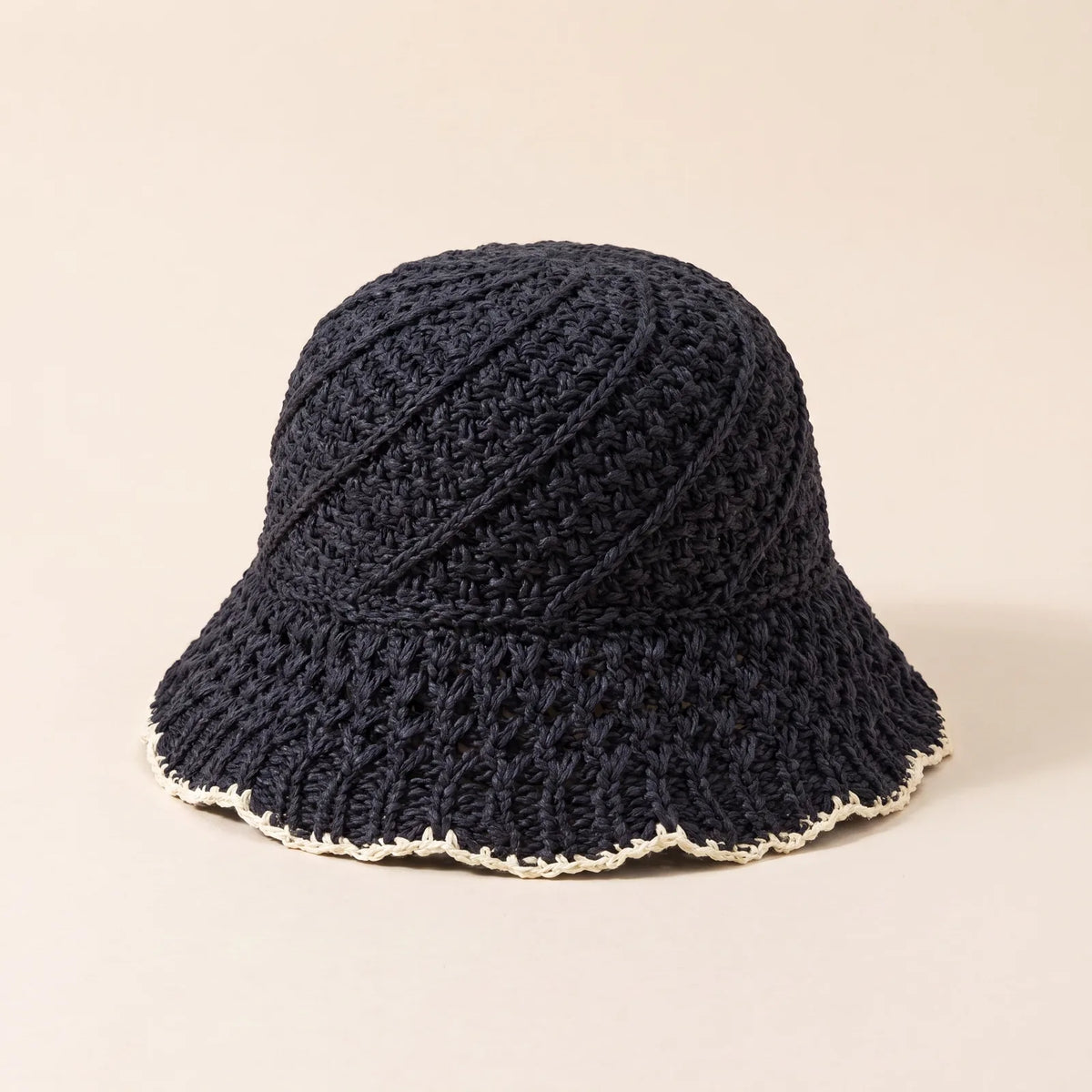Chapeau Bob en Paille Pliable — coloris noir