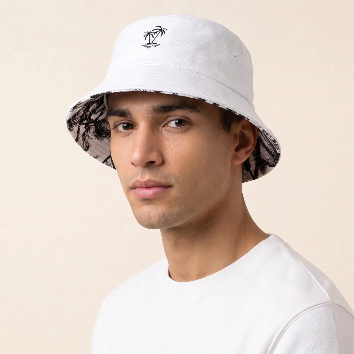 Chapeau Bob Réversible, porté