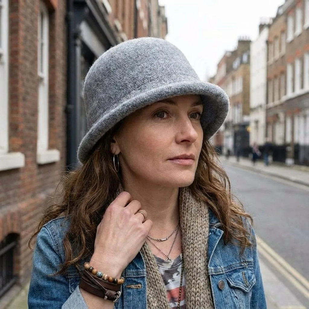 Chapeau Melon Laine, porté