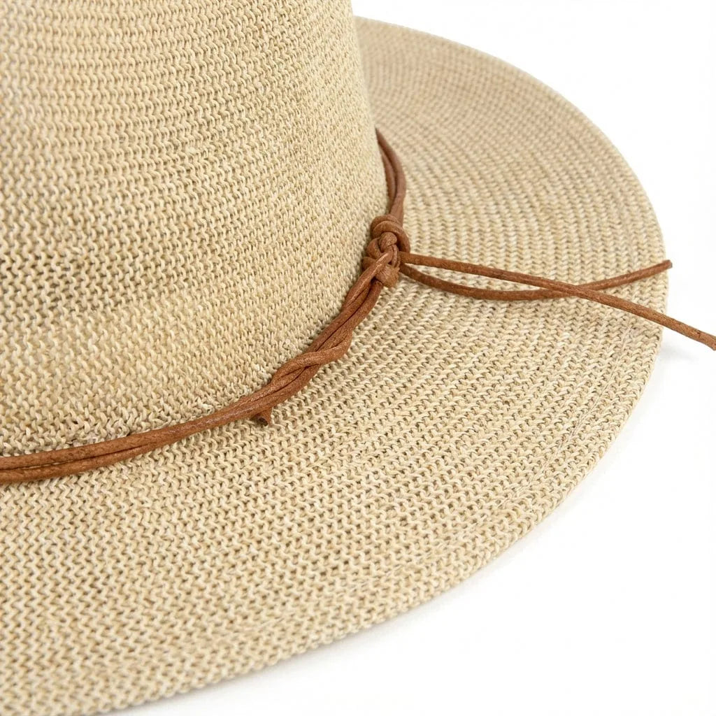 Chapeau Panama Été, vue de trois-quarts