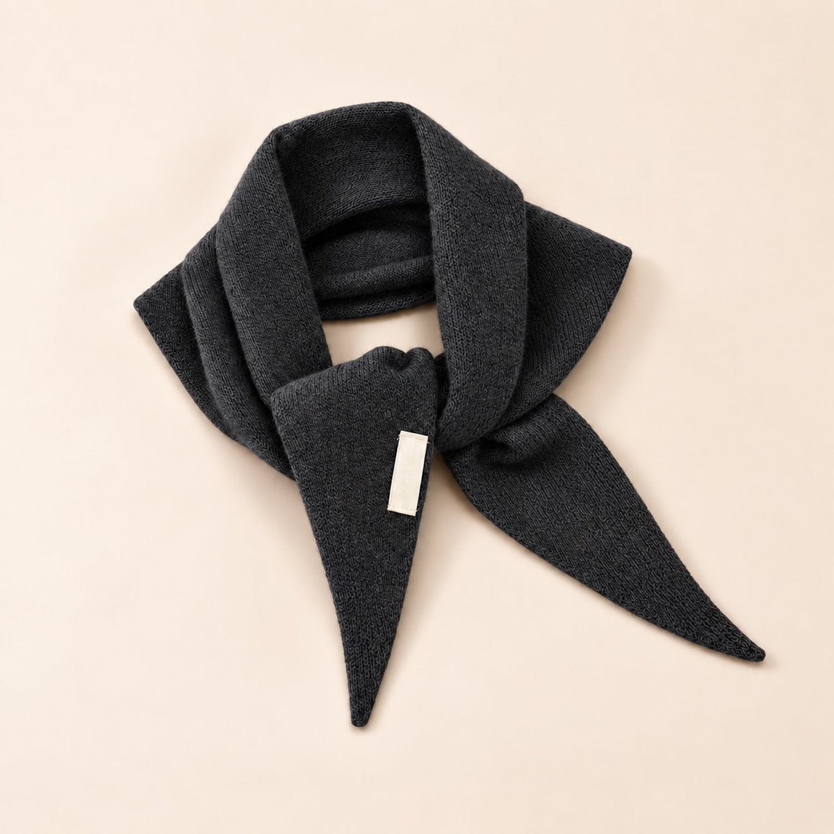 Foulard Triangle Laine — coloris gris anthracite