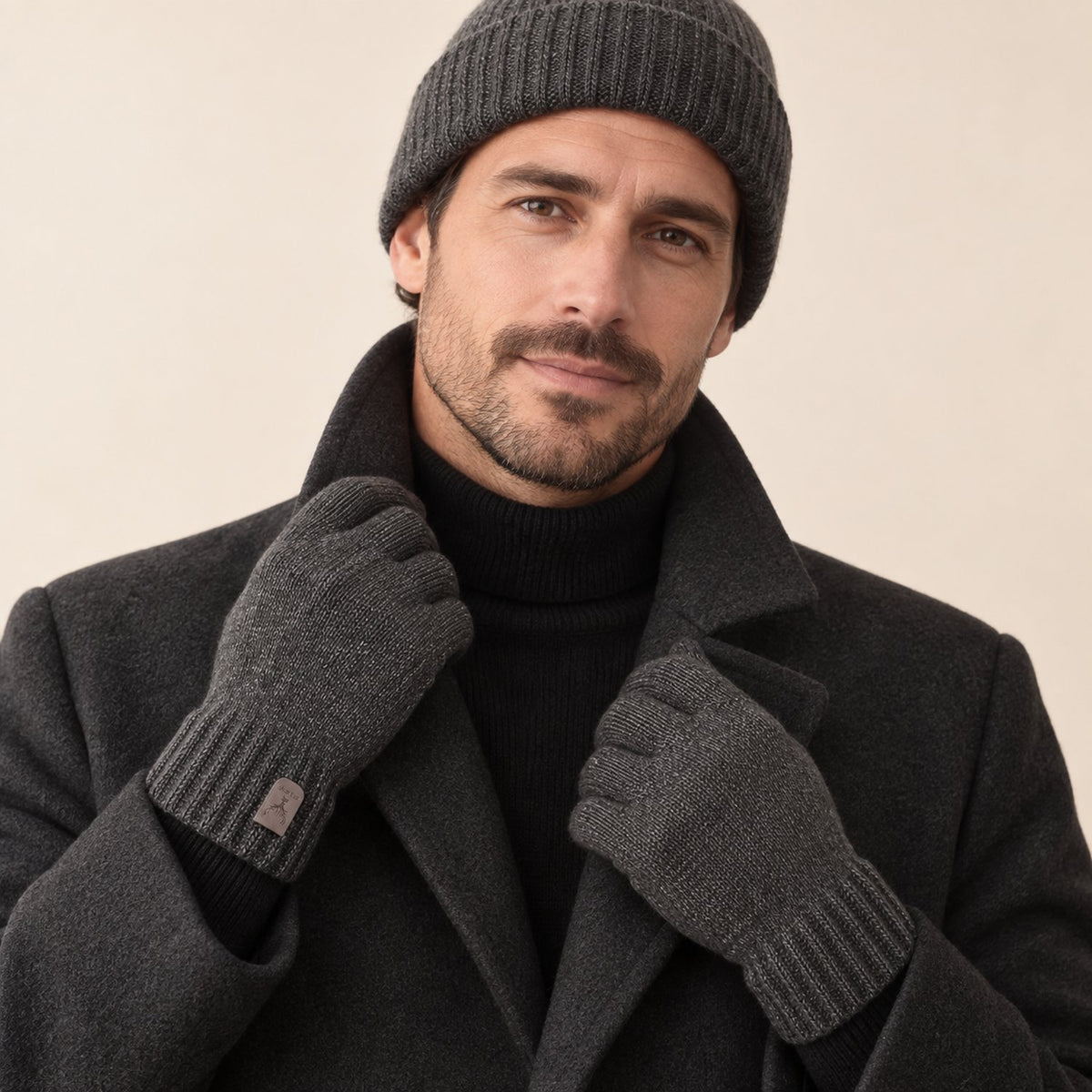Gants Tricot Homme Tactiles, porté